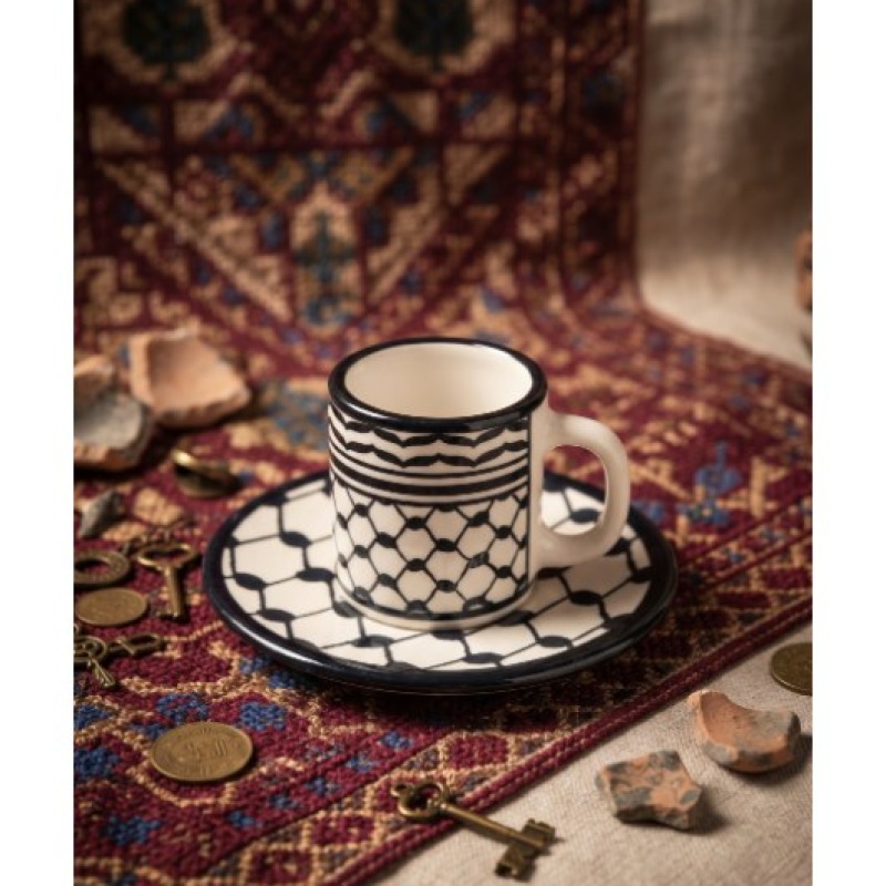 فنجان سليندر مع صحن