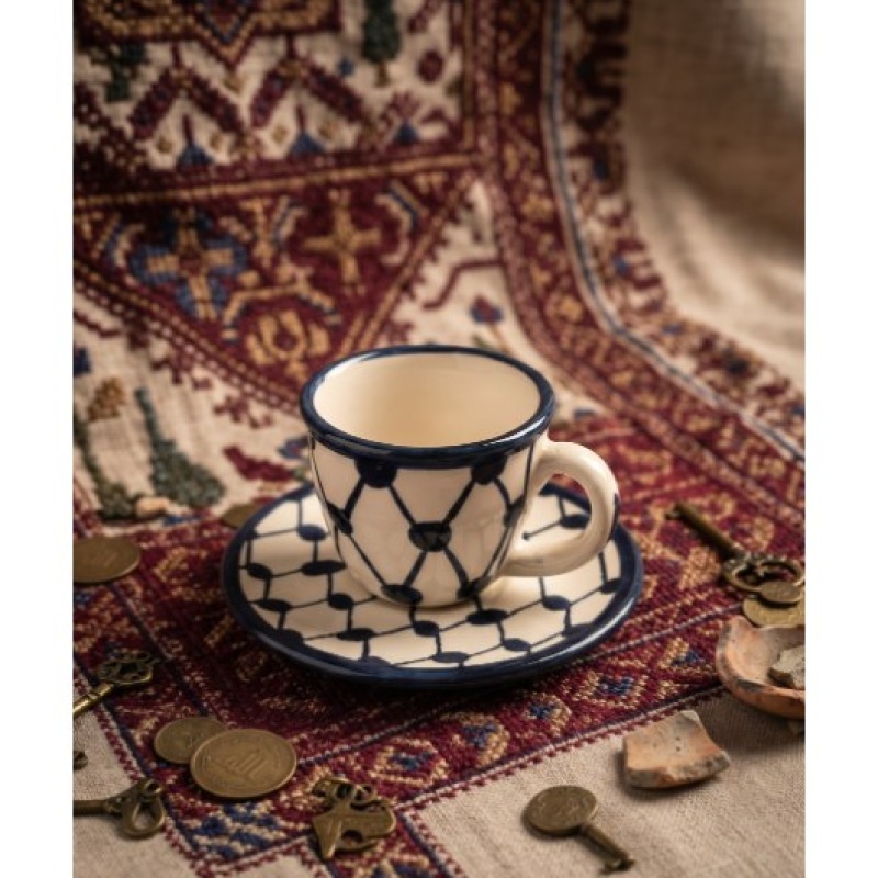 فنجان سليندر مع صحن